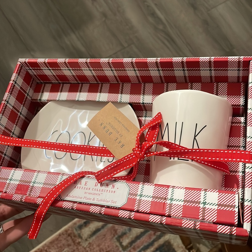 NWT Rae Dunn Christmas Santa Set - Milk and Cookies. - Picture 2 of 2